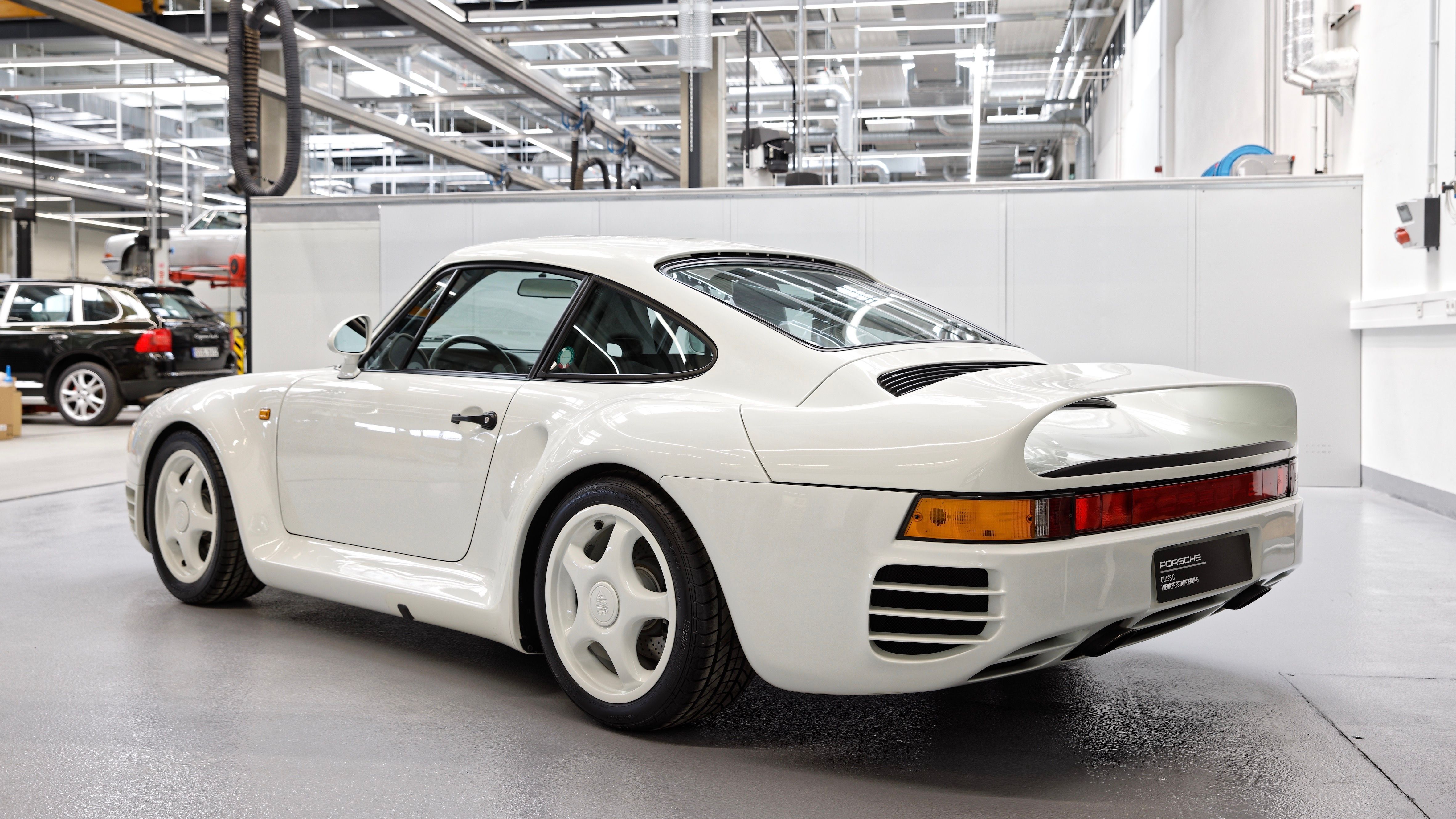 Nick Heidfeld's 959 S Just Got the Legendary Porsche Classic Treatment