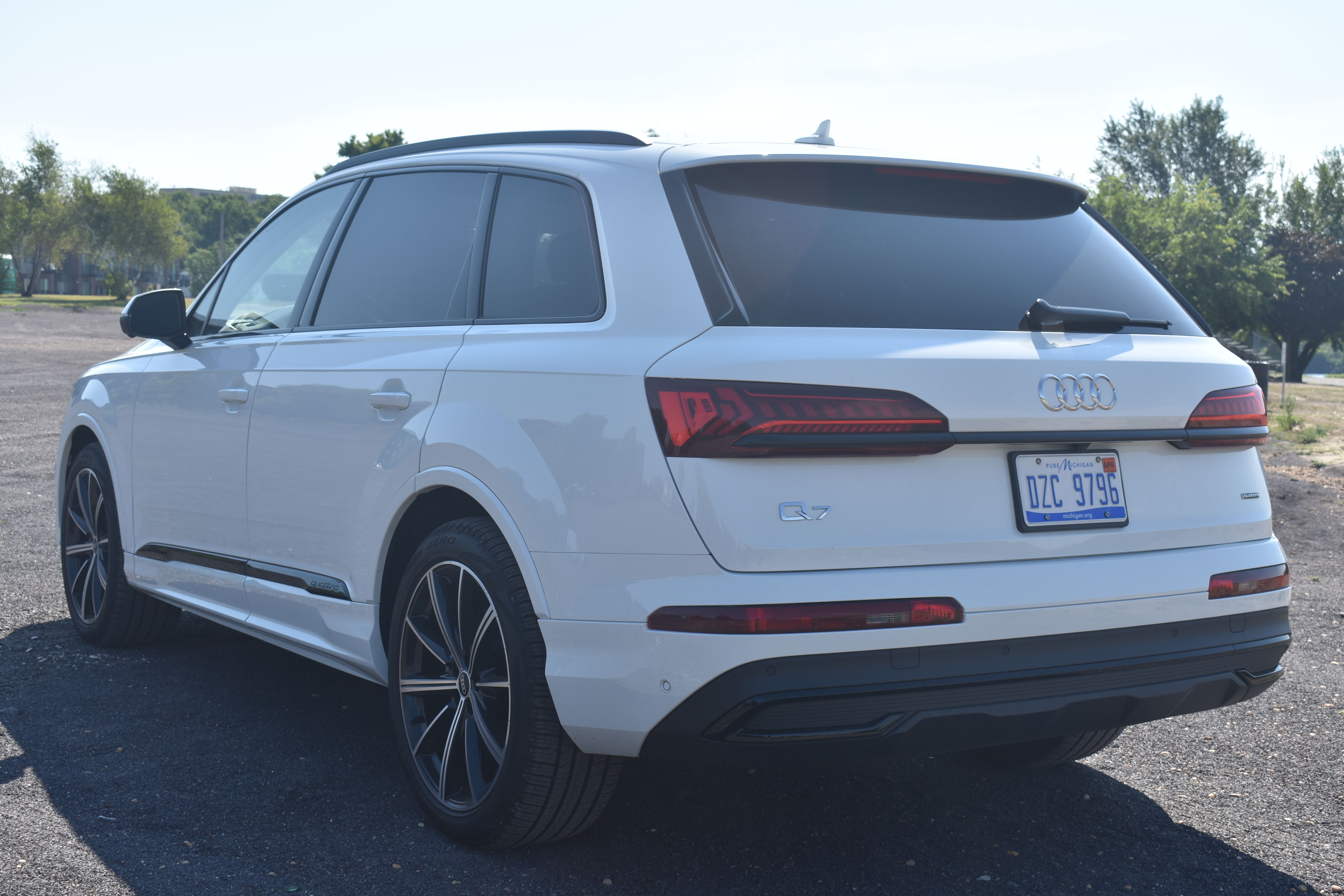 2022 Audi Q7 Review: The Luxury SUV For The Frivolous Family