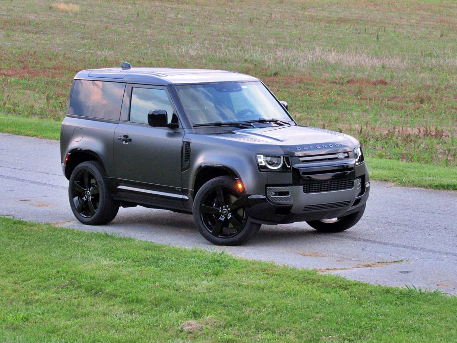 2022 2023 Land Rover Defender 90 Review: The Smallest Big SUV