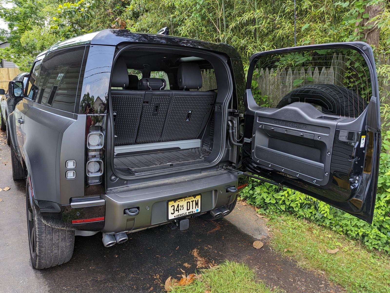 Land Rover Defender: Is the 3-Row Version Any Good?