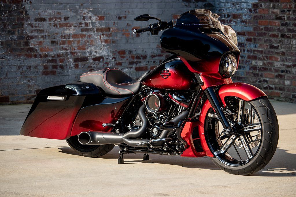 Custom Harley-Davidson Street Glide Hides A 2000cc Heart Under Its