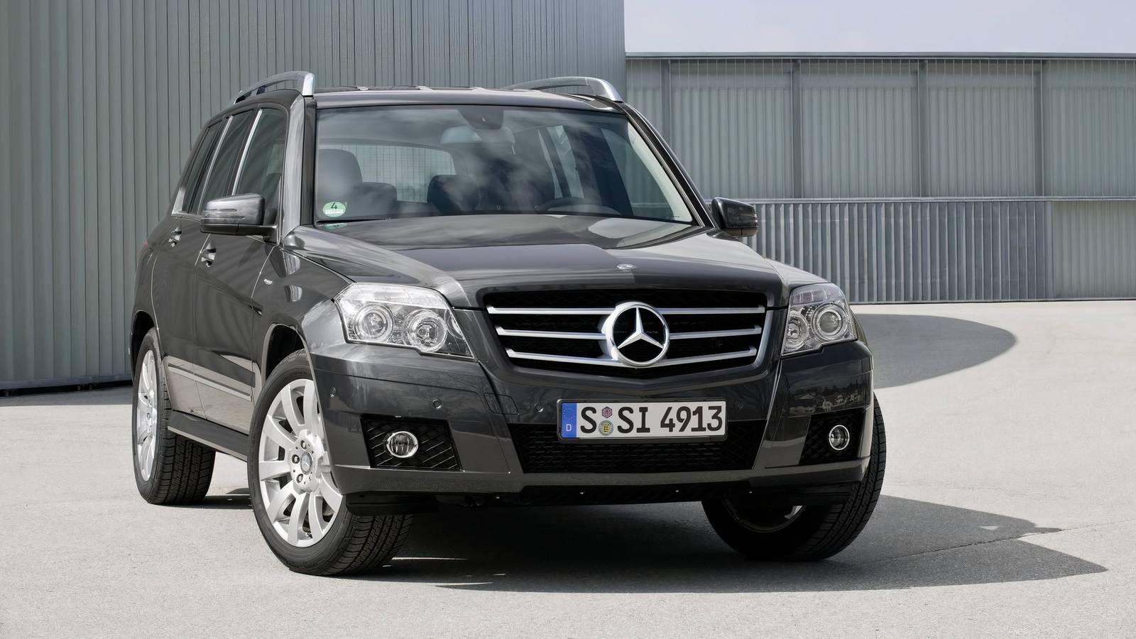 10 Premium SUVs From The 2010s That Now Cost Pennies On The Dollar