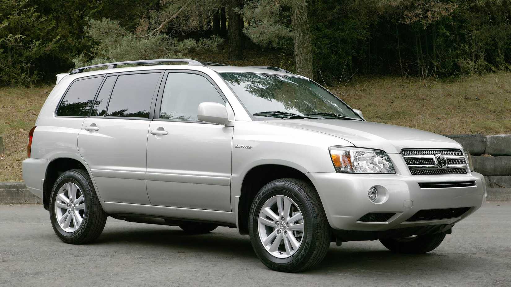 2006_toyota_highlander_hybrid_02-1-1.jpg
