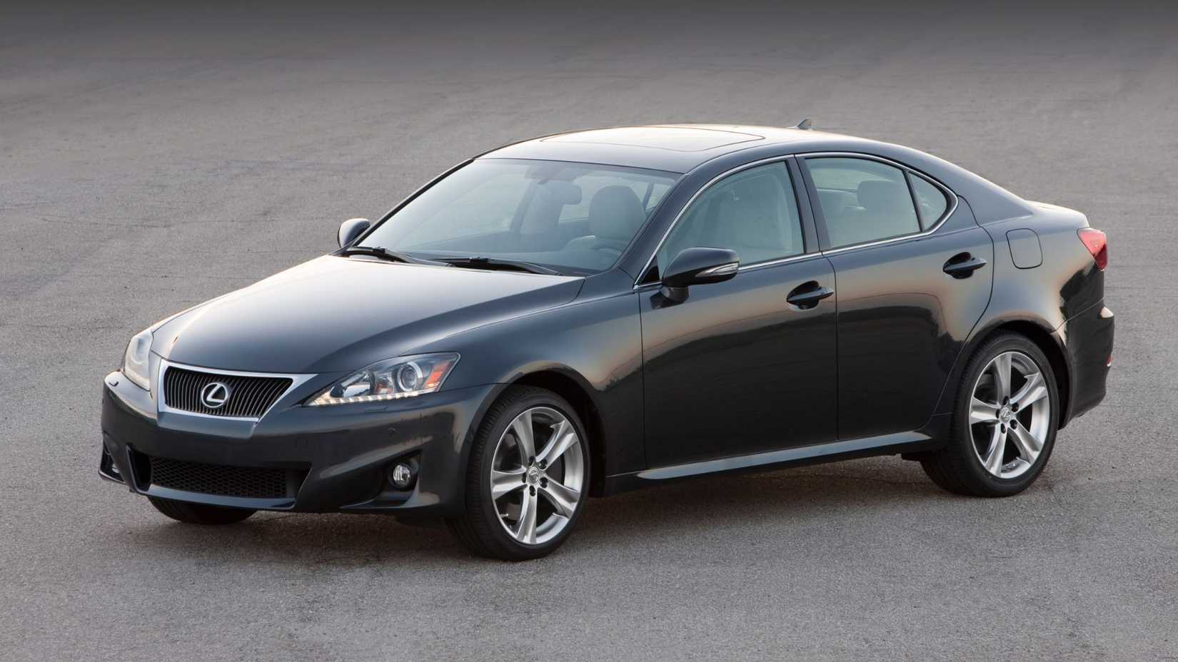 2011-2013-lexus-is-sedan-front-3_4-1.jpg