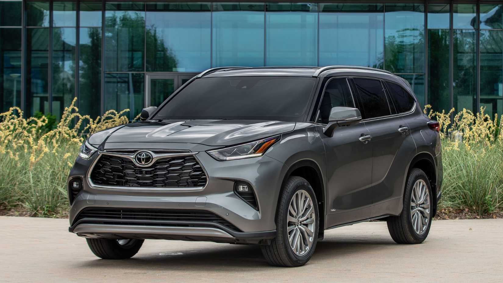 2020-2025-toyota-highlander-hybrid12.jpg