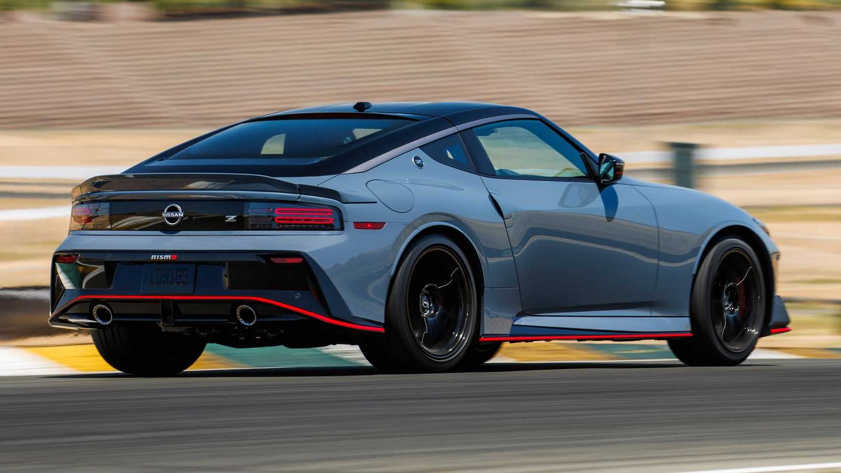 2024-z-nismo_t-25.jpg