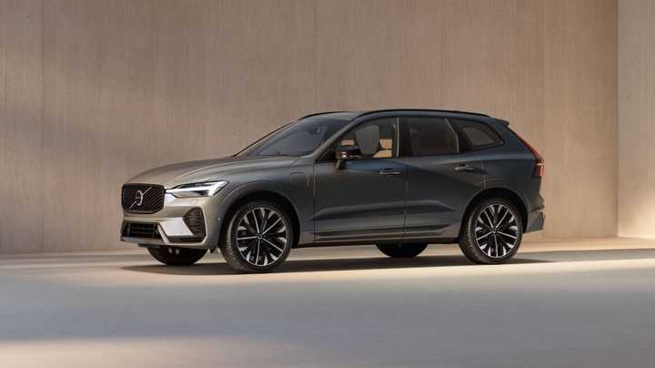 cropped-349572_volvo_car_usa_announces_2026_hybrid_lineup_with_major_tech_upgrades_and.jpg