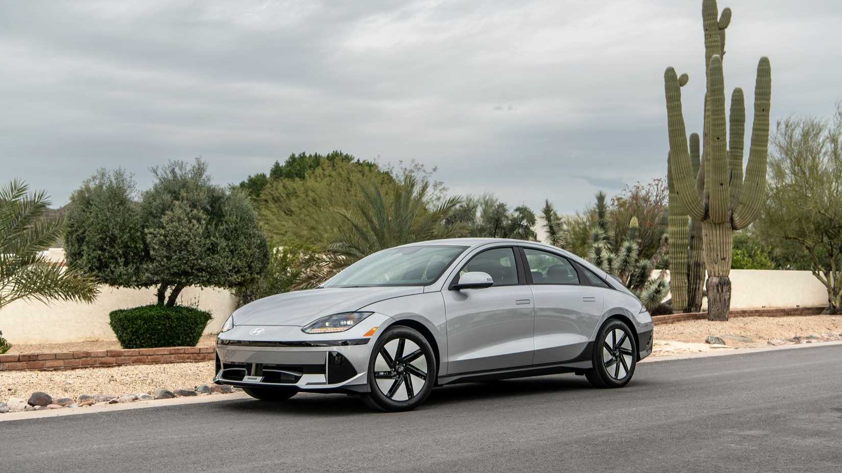 Front 3/4 shot of a 2024 Hyundai Ioniq 6 SE Standard Range parked on the road