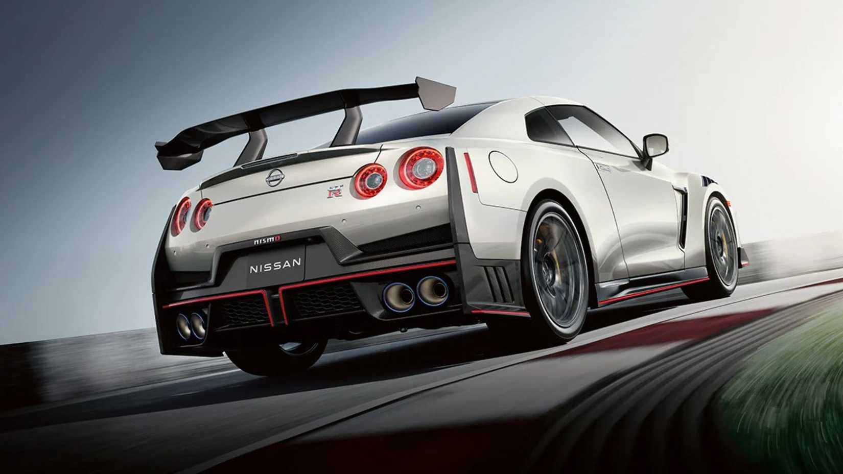 2024-nissan-gt-r-nismo-aerodynamic-design.jpg
