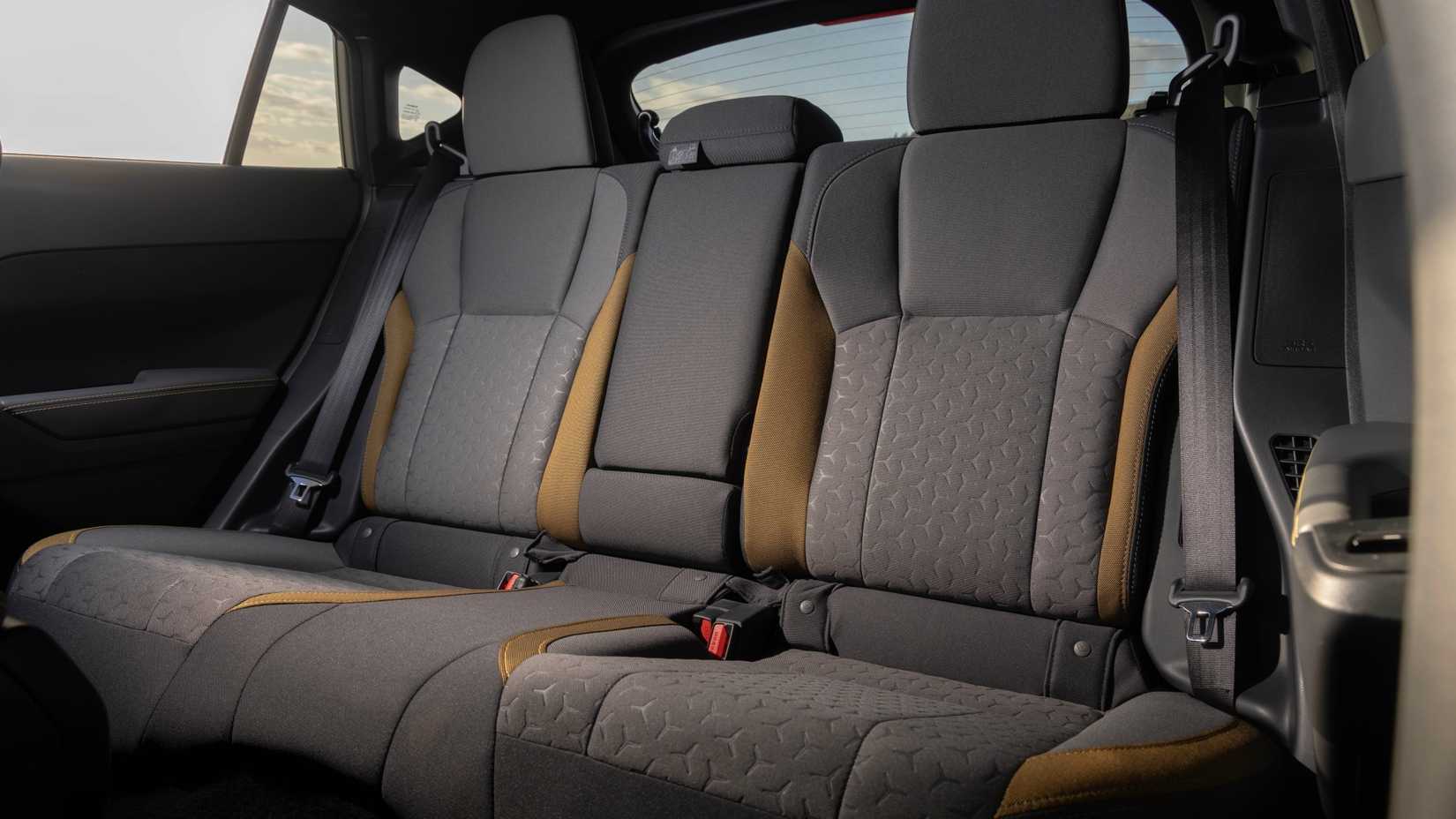 2026-subaru-crosstrek-hybrid-interior-10.jpg