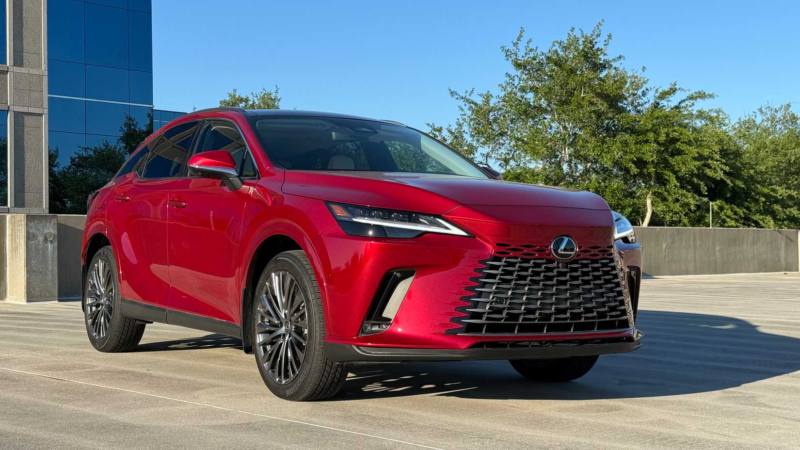 2024-lexus-rx-450h-2.jpg