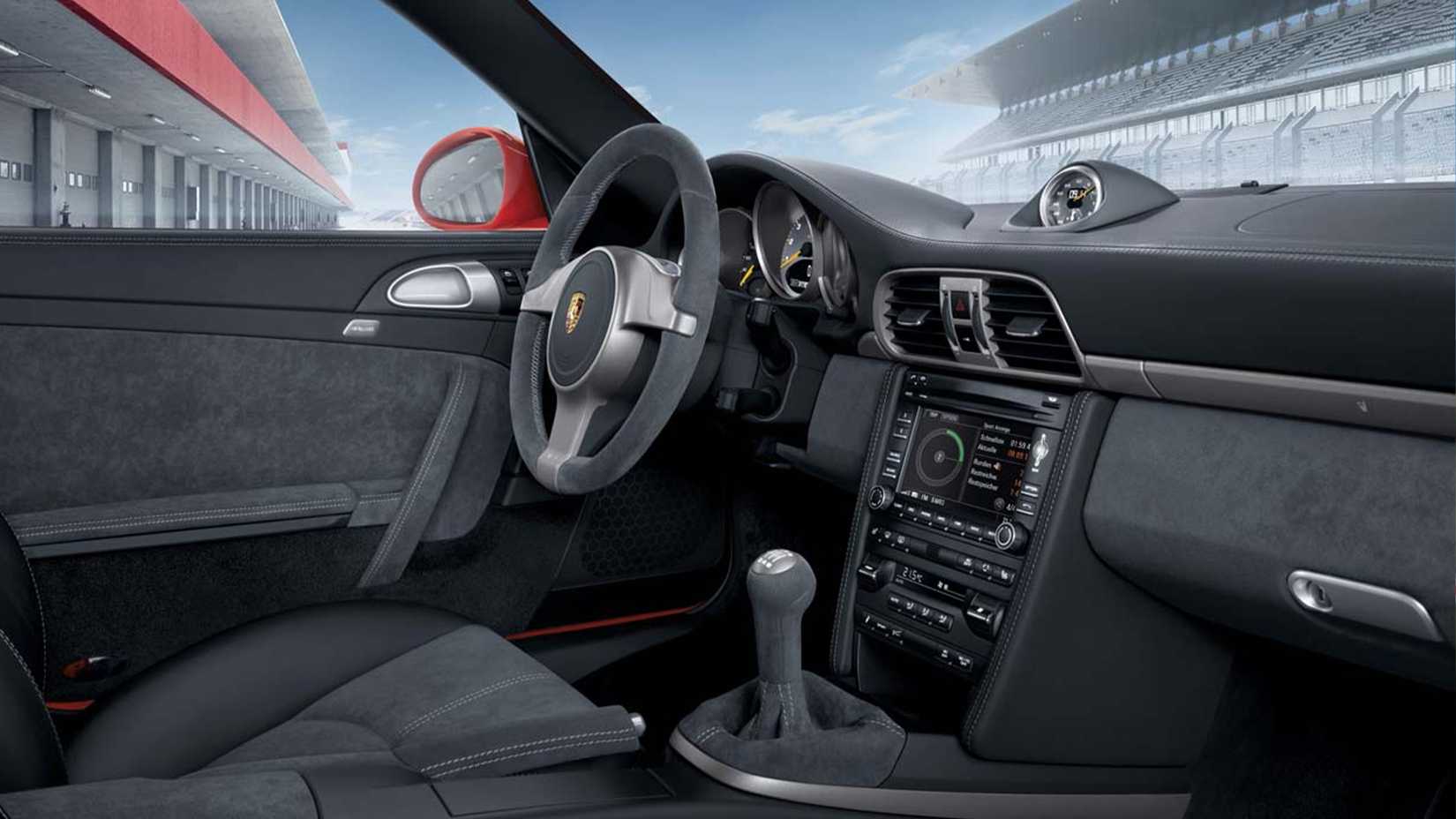 2009-2011-porsche-911-gt3-interior.jpg
