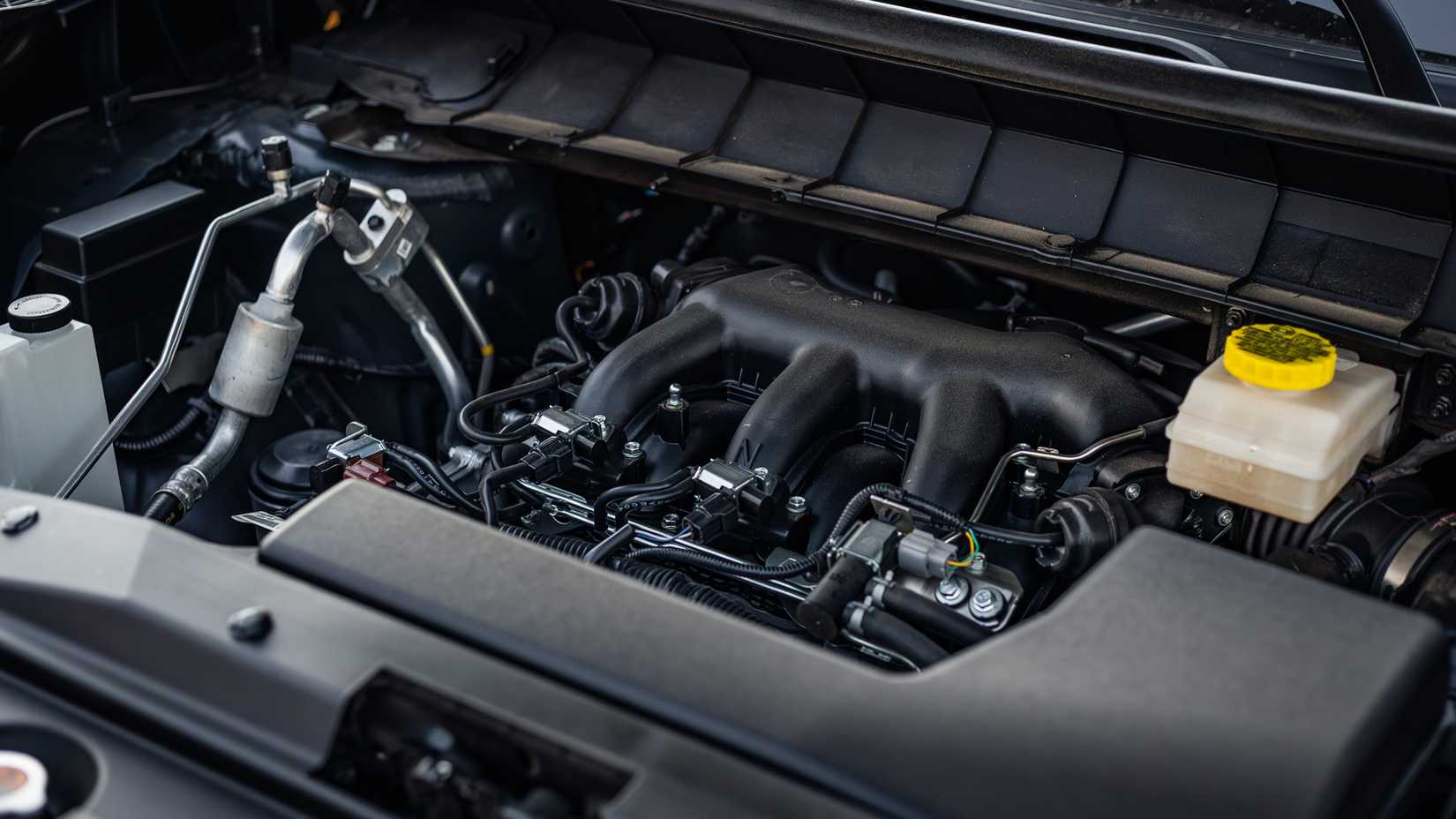 2026 Nissan Pathfinder engine bay