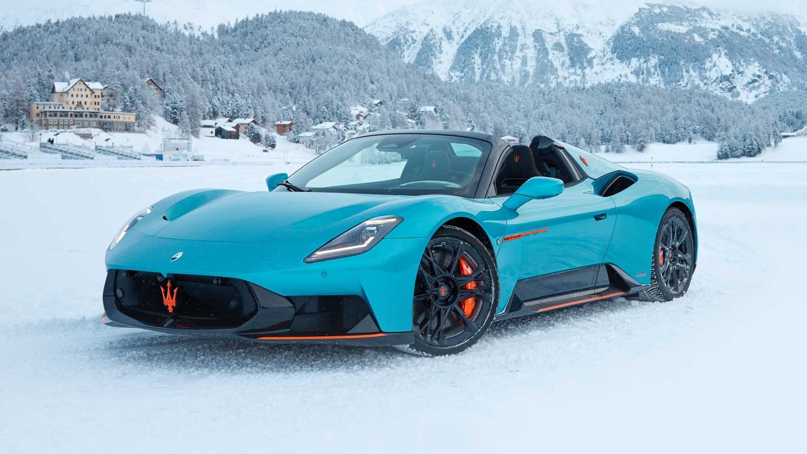 2026-maserati-mcpura-cielo-frozen-magma-exterior-front-quarter.jpg