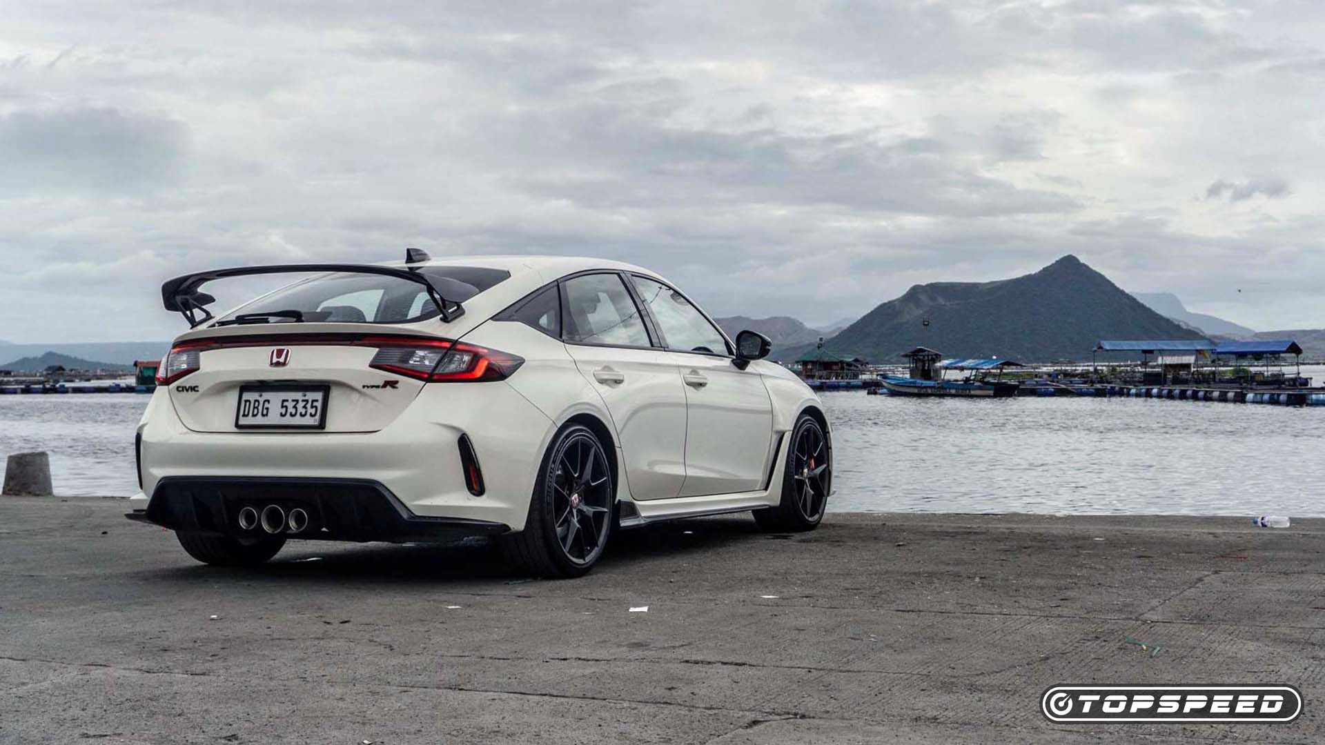 Honda Civic Showdown: How The Civic Si and Type R Compare