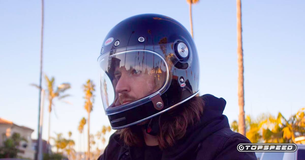 bell bullitt helmet medium / black (Matte Black) Durian Bikers The Bell Bullitt GT helmet is a modern evolution of the legendary Bell Bullitt Tried And Tested: Bell Bullitt
