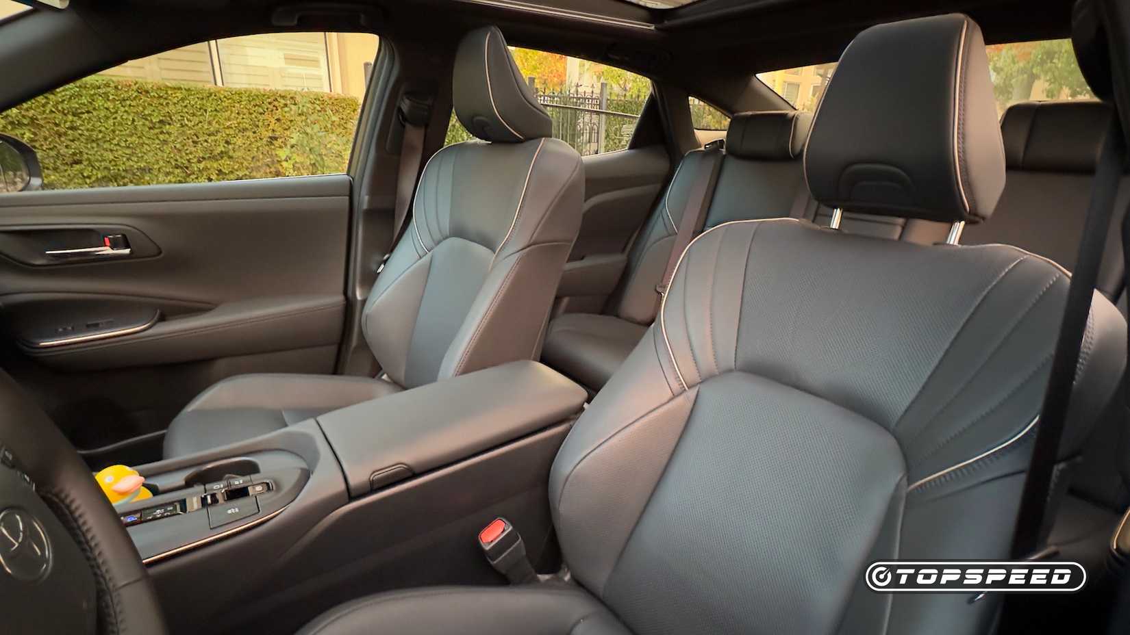 2024 Toyota Crown Limited Front Seats