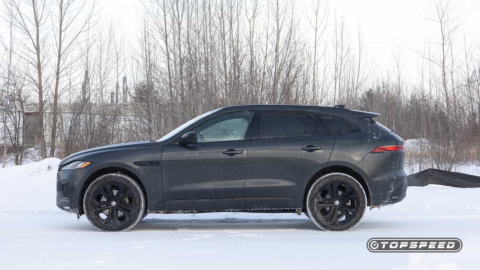A side profile shot of the 2024 Jaguar F-Pace 