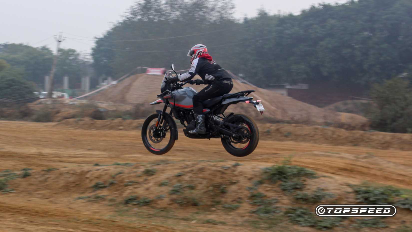 Revisão do Himalaia da Royal Enfield 2024