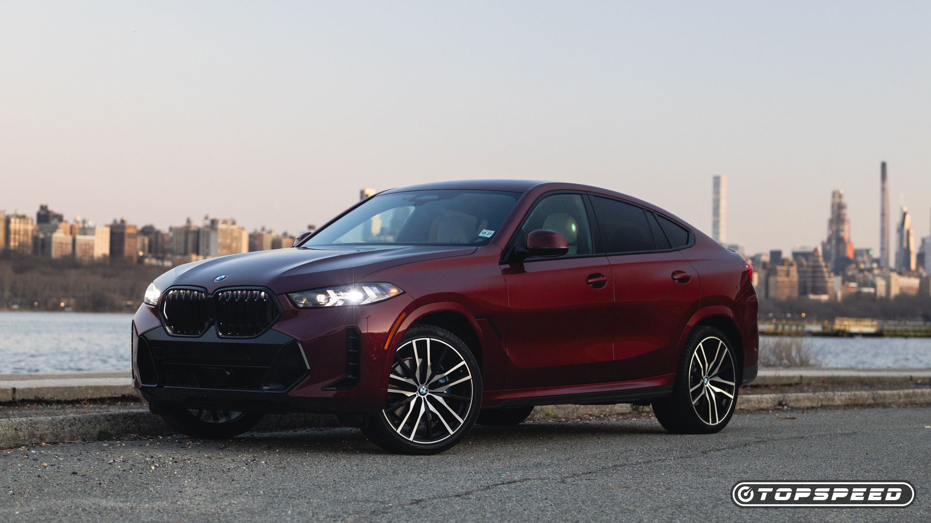 2024 BMW X6 xDrive40i Exterior (24)