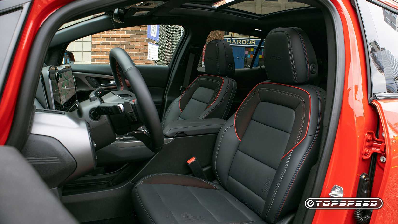 2024 Chevrolet Equinox EV Seats TopSpeed