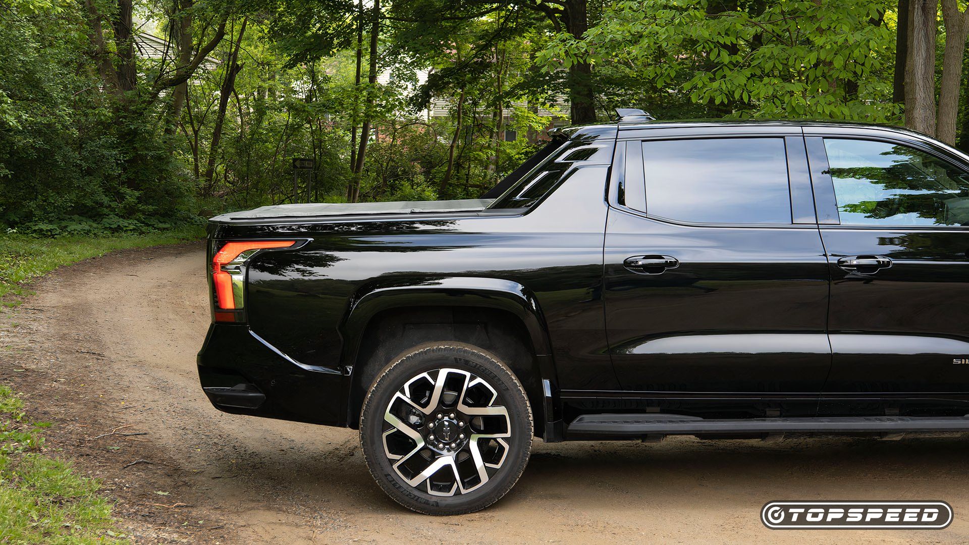 2024 Chevrolet Silverado EV Brings An Iconic American Nameplate Into A ...