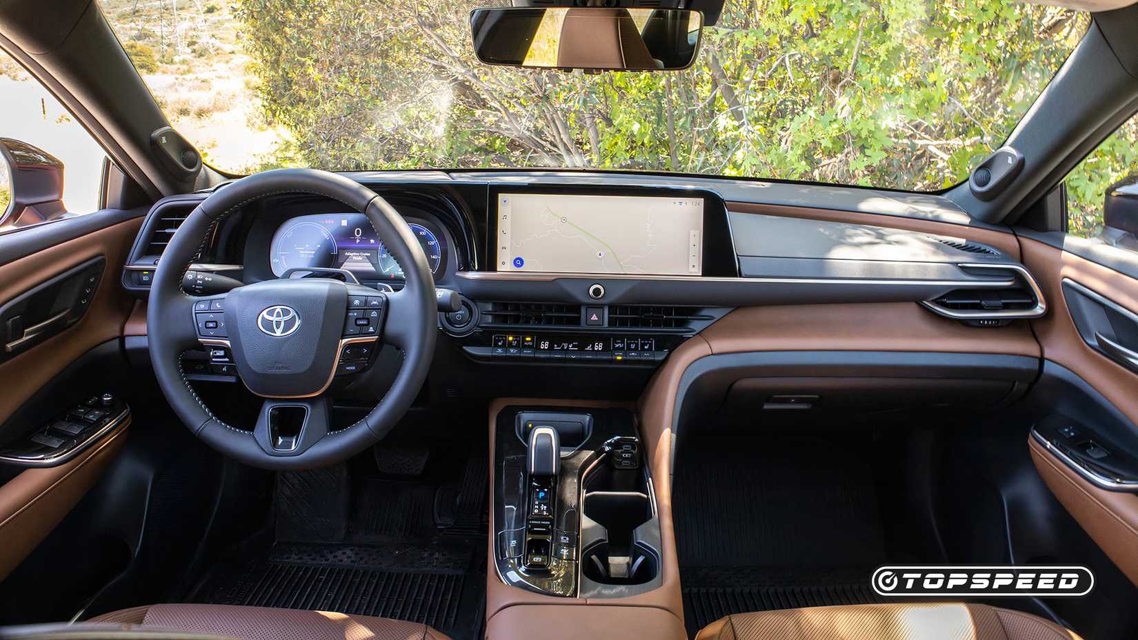 2025 Toyota Crown Signia Painel Completo TopSpeed