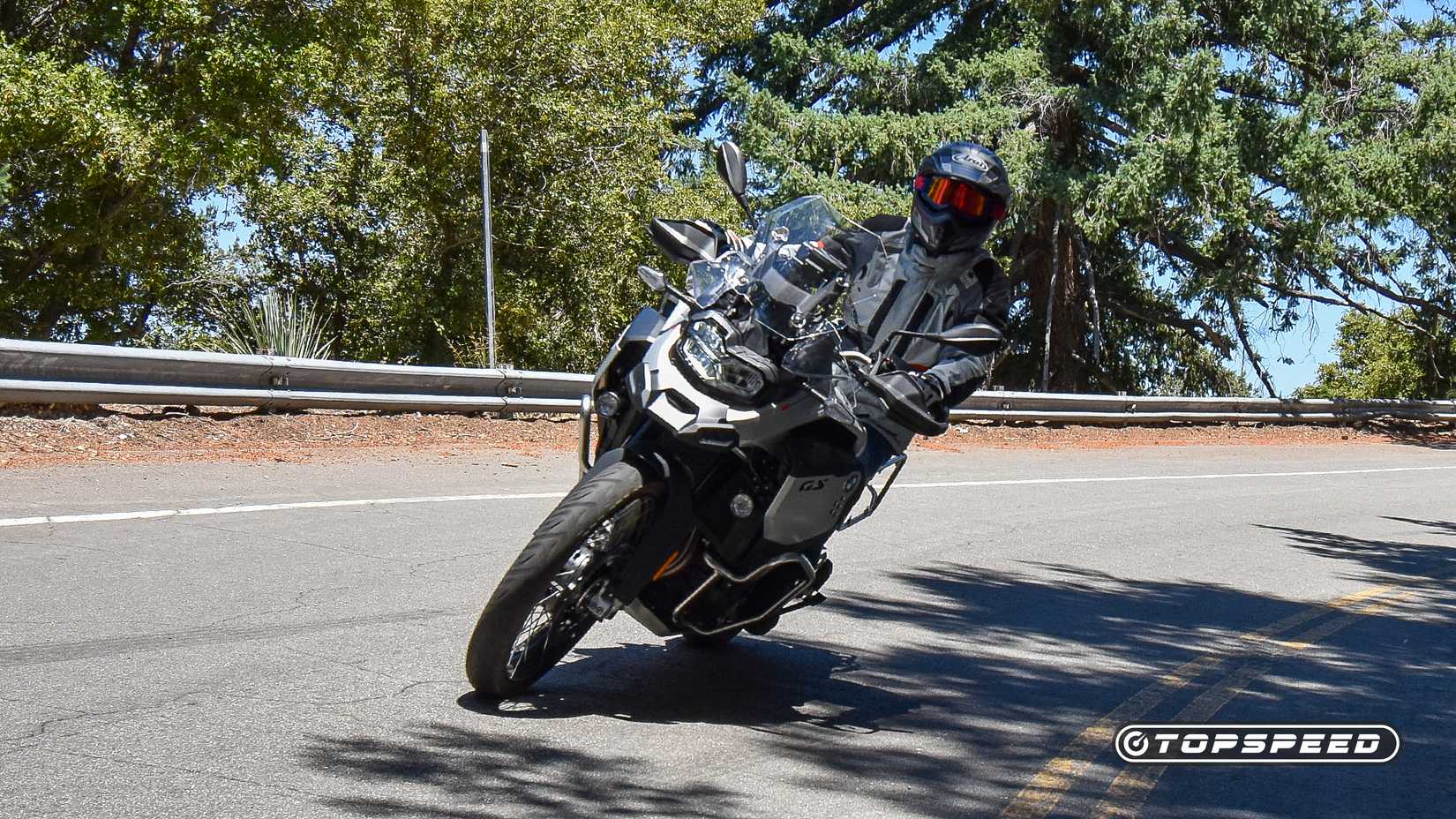 2024 BMW F 900 GS Adventure A9