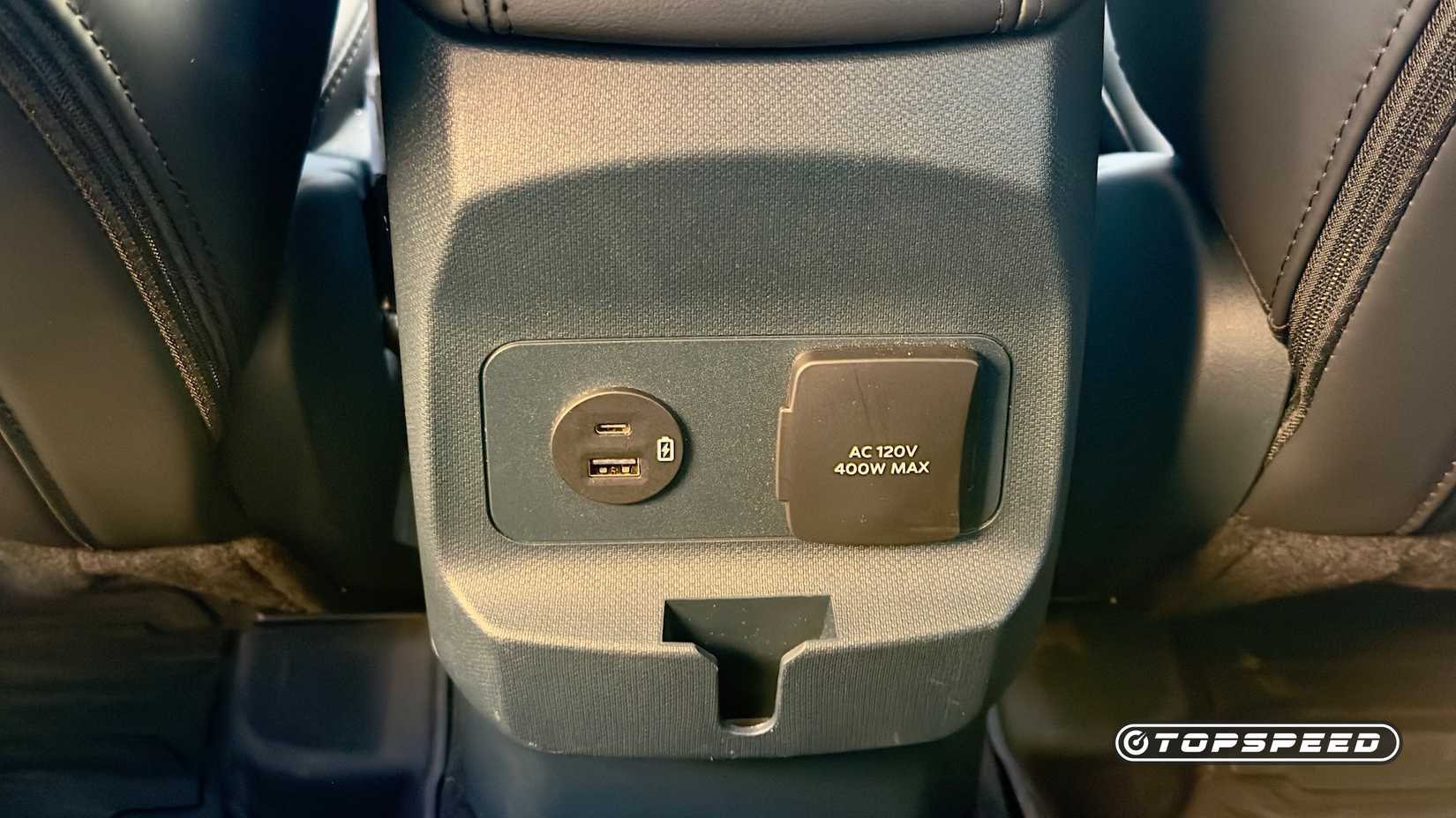 2024 Ford Maverick Interior Tech rear seat power ports