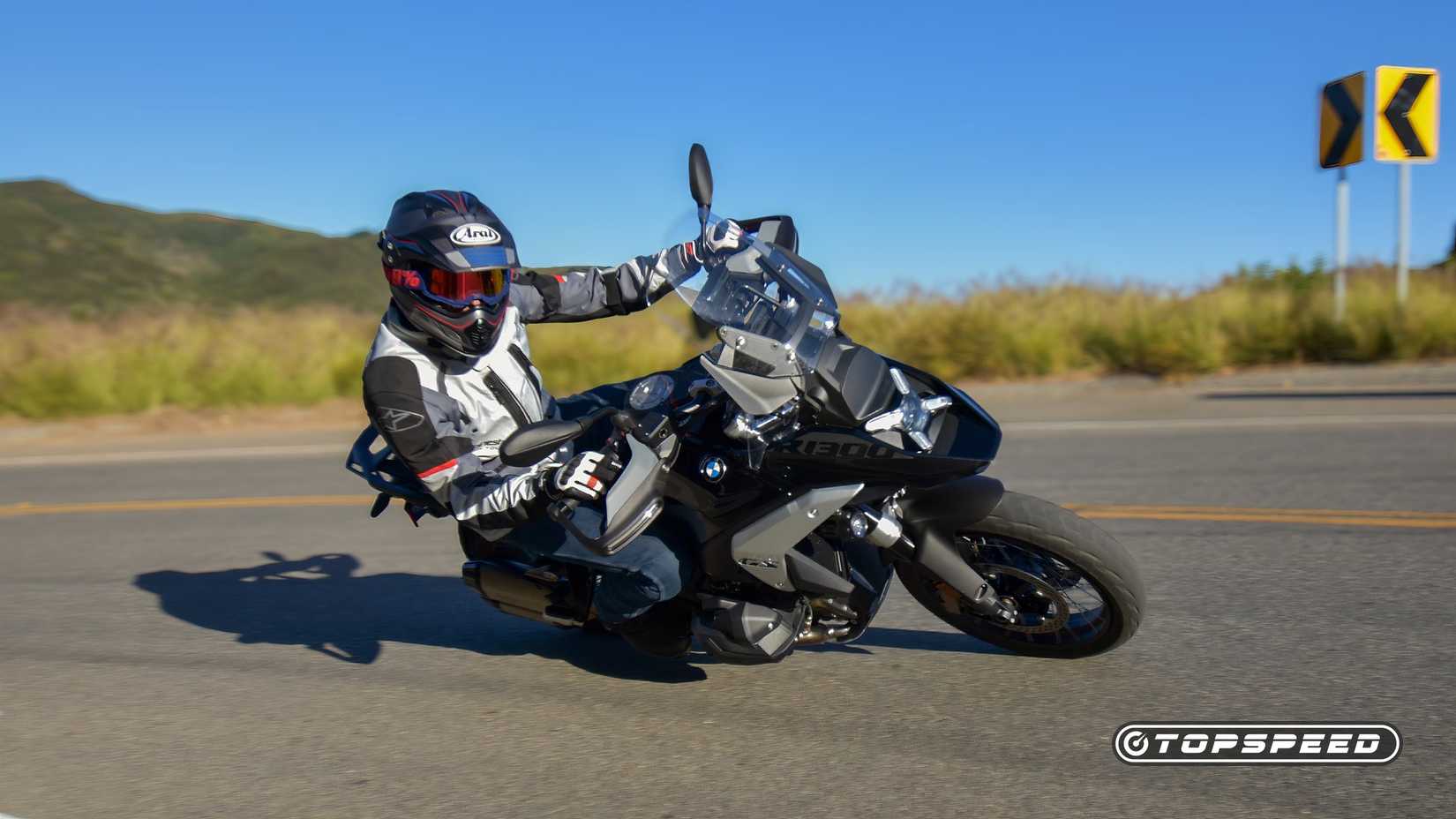 2024 BMW R 1300 GS com suspensão semi-ativa