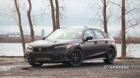Honda Civic Showdown: How The Civic Si and Type R Compare