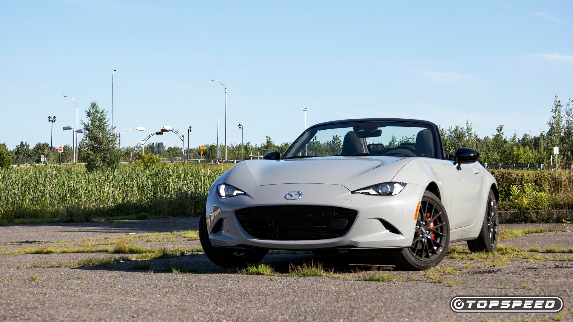 Mazda MX-5 2024 Frente Três Quartos 1 Velocidade Máxima