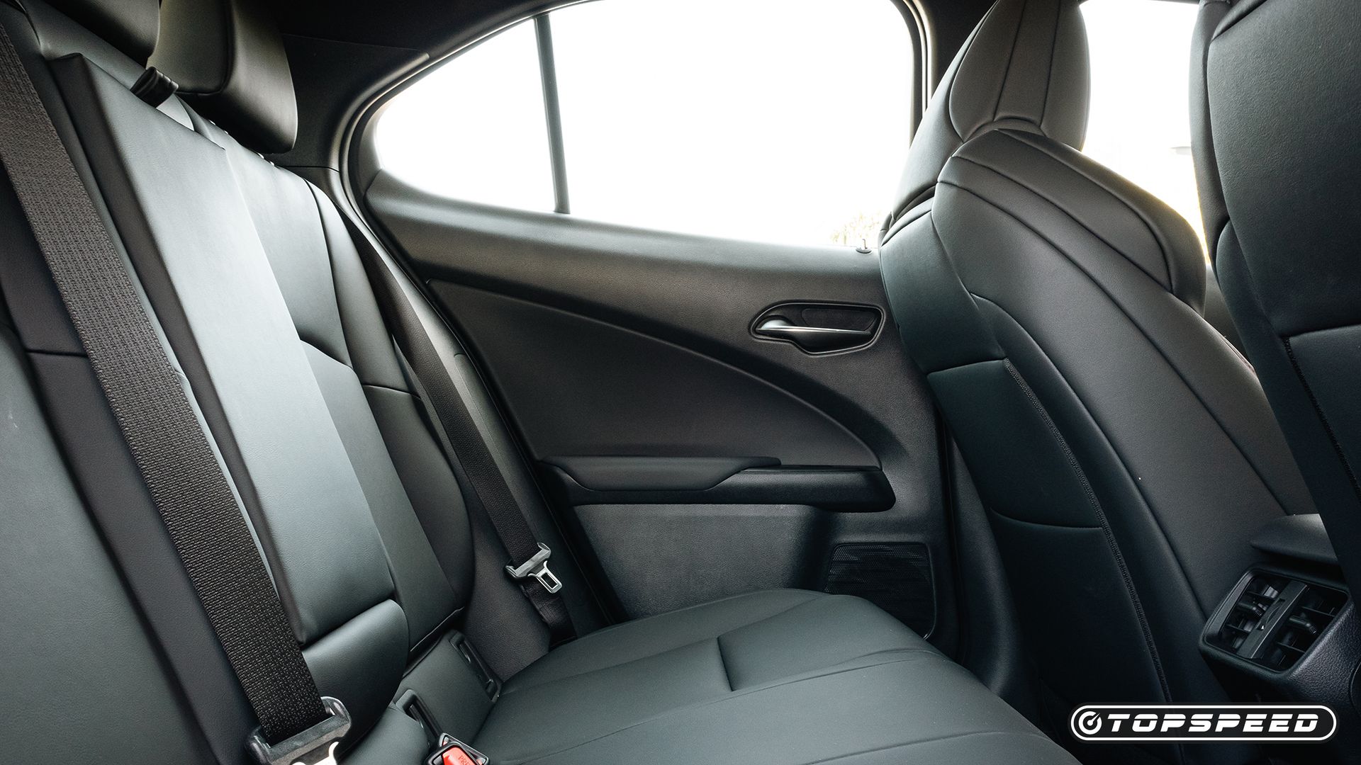 2026 Lexus UX 300h: Efficient, Reliable Subcompact SUV