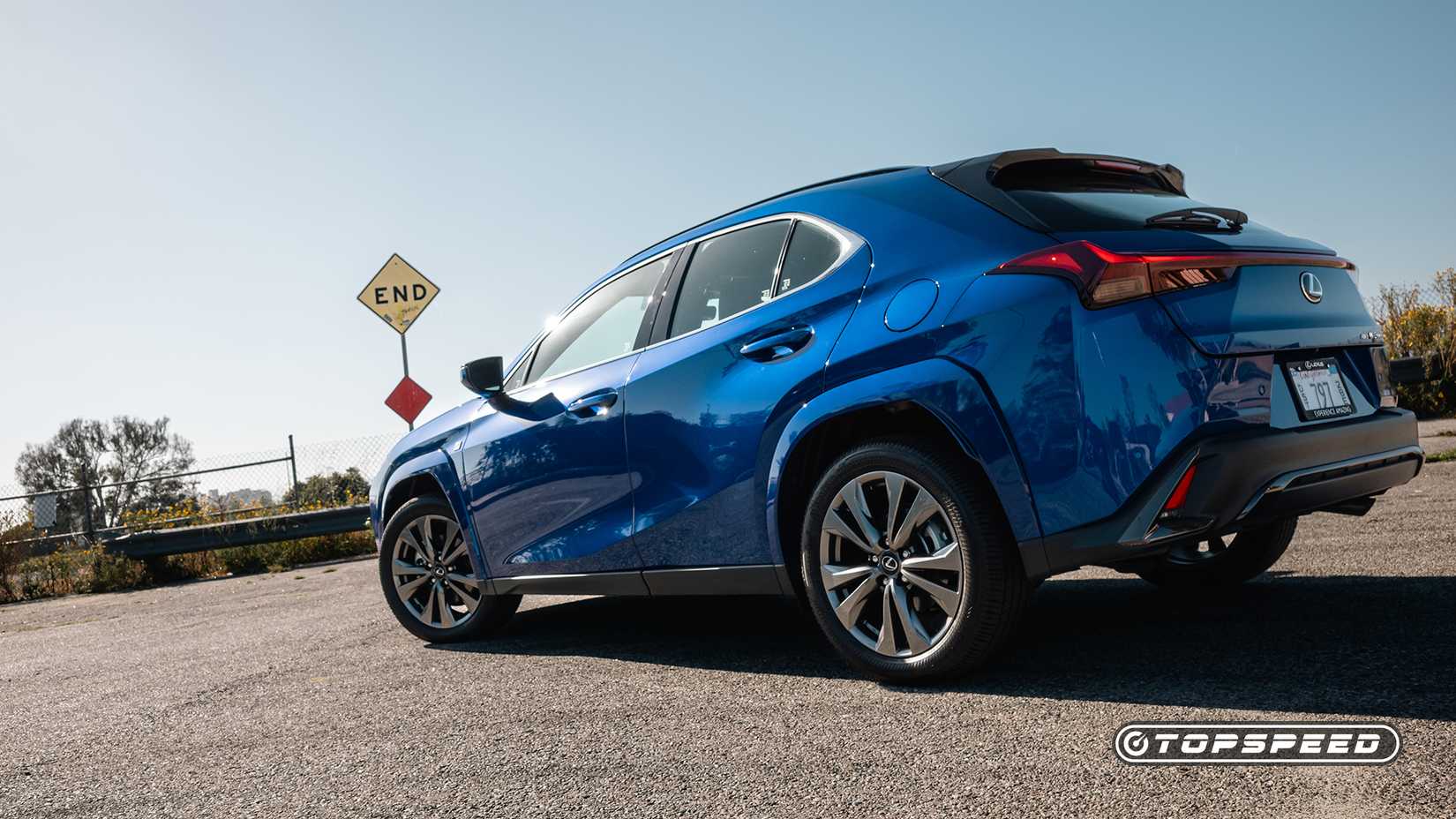 2025 Lexus UX 300h F SPORT Handling