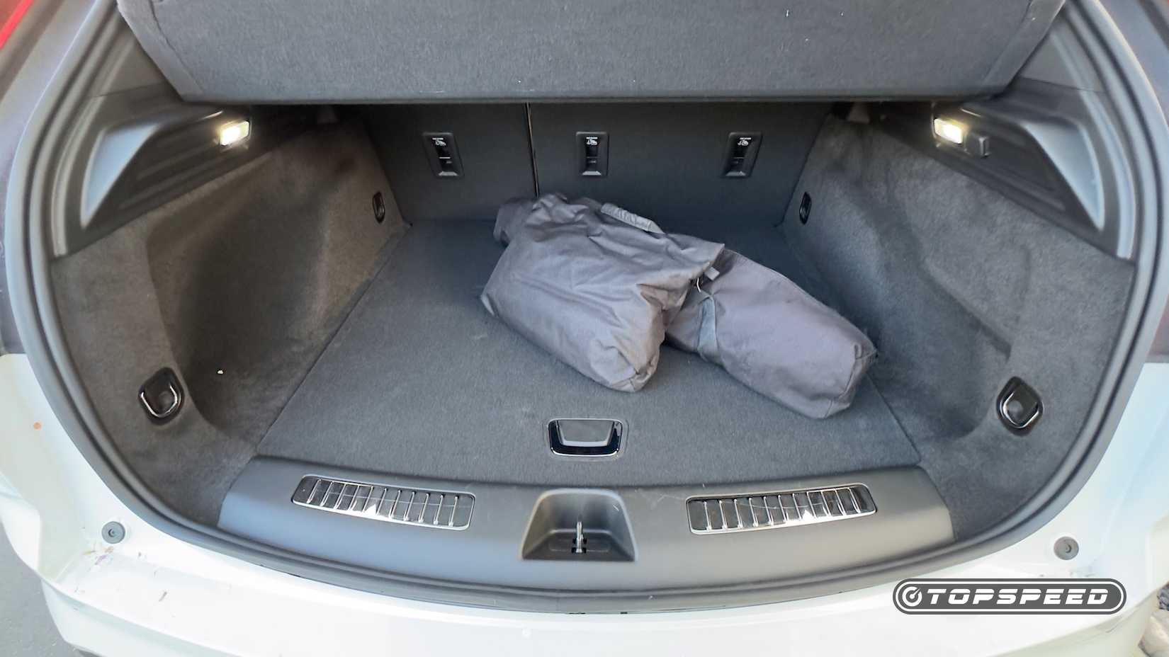 2024 Cadillac XT4 Cargo Compartment