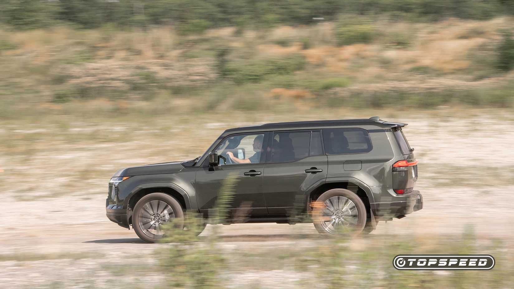 2024 Lexus GX550 (15)