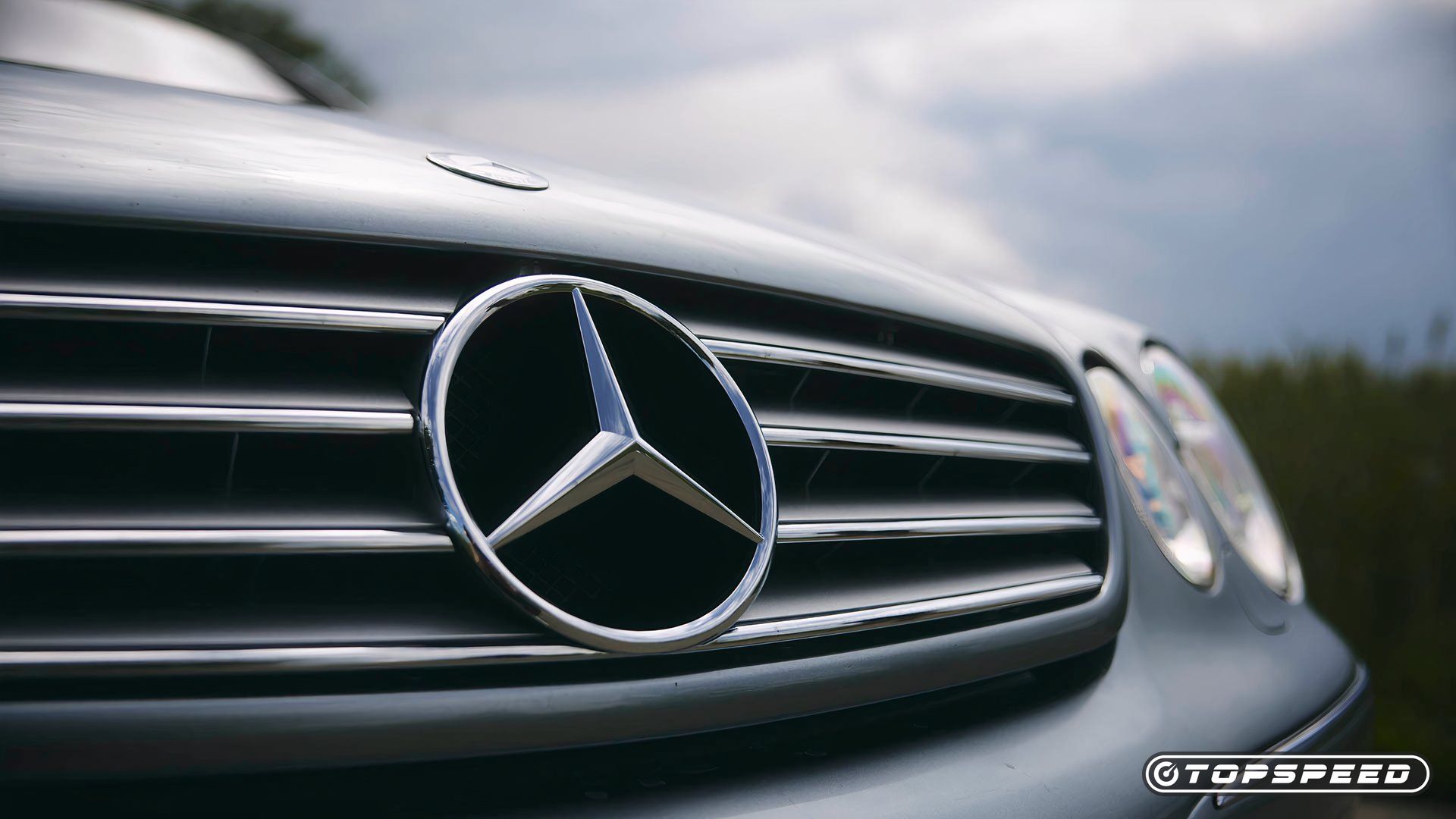 Here's How The Massive Mercedes-Benz CL55 AMG Drives Two Decades Later