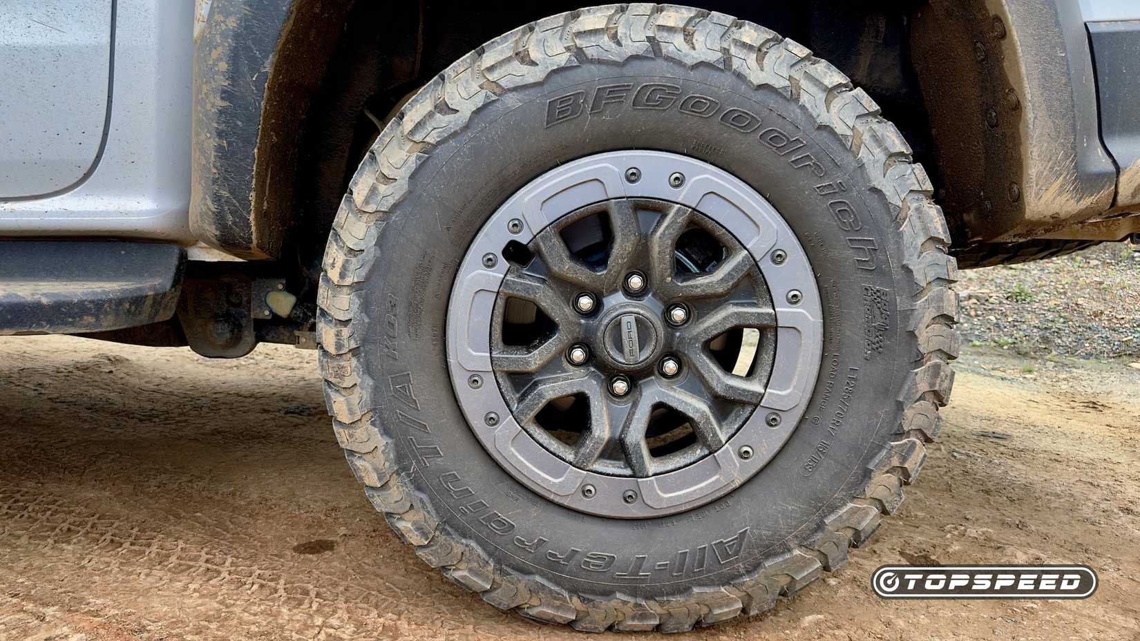 2024 Ford Ranger Raptor Review - Bigger Isn't Aleays Better