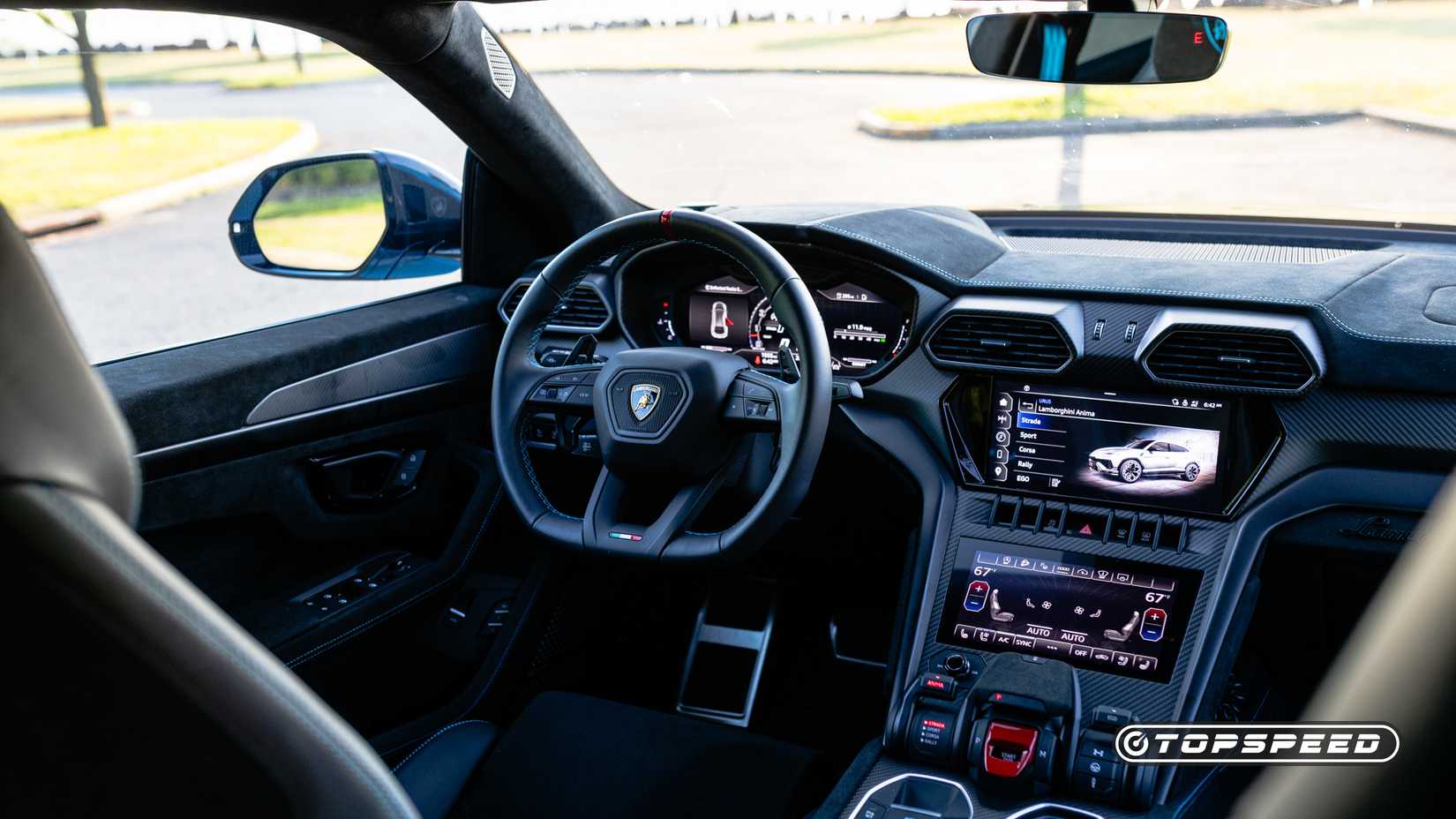 2025 Lamborghini Urus Performante - Interior (15)