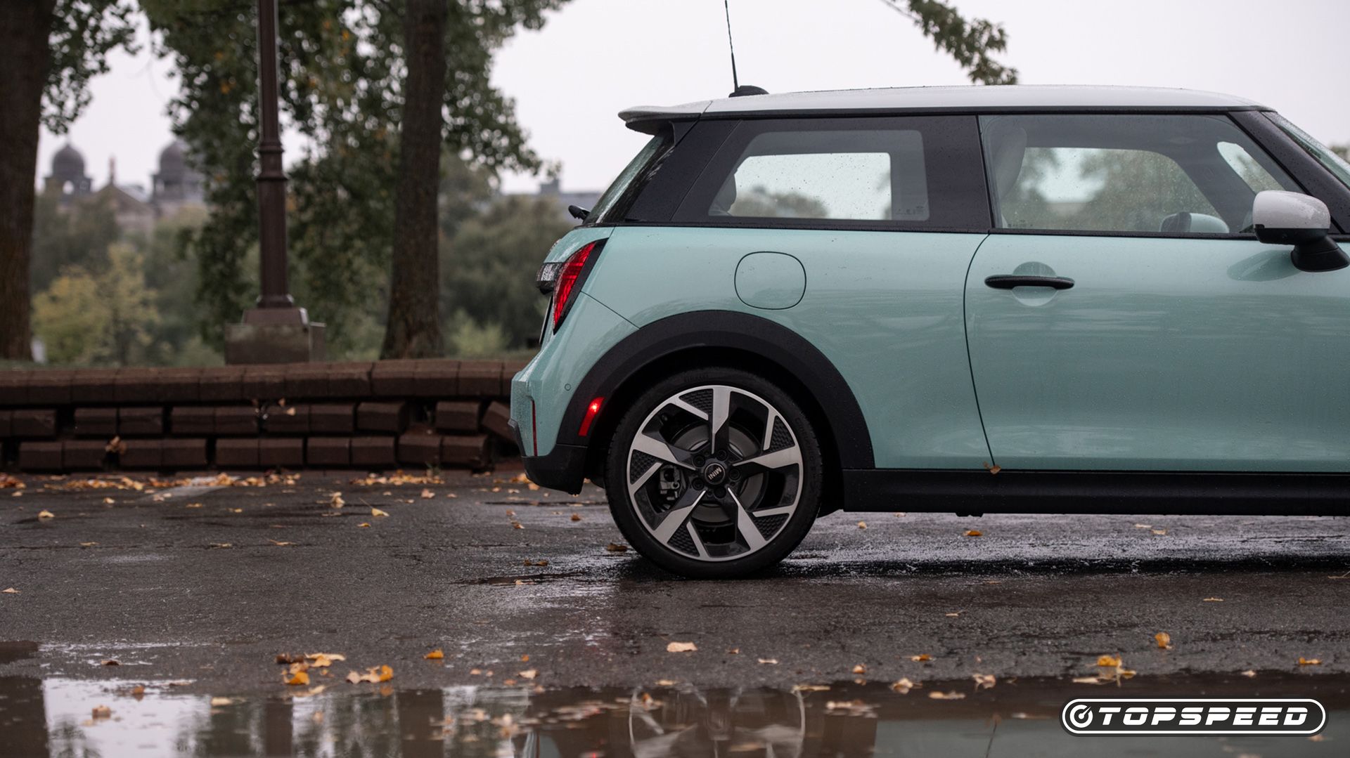 Mini Reviving Its Affordable Oxford Edition Range For Thrifty, Style ...
