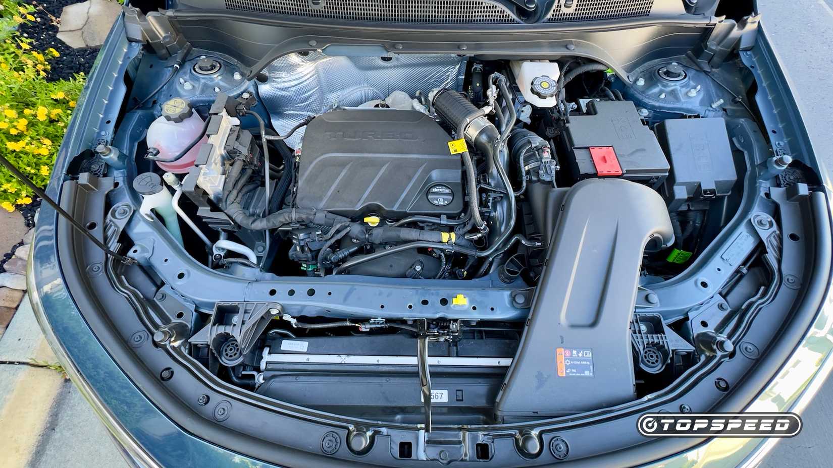 Close-up shot of a 2024 Buick Envista Avenir Engine