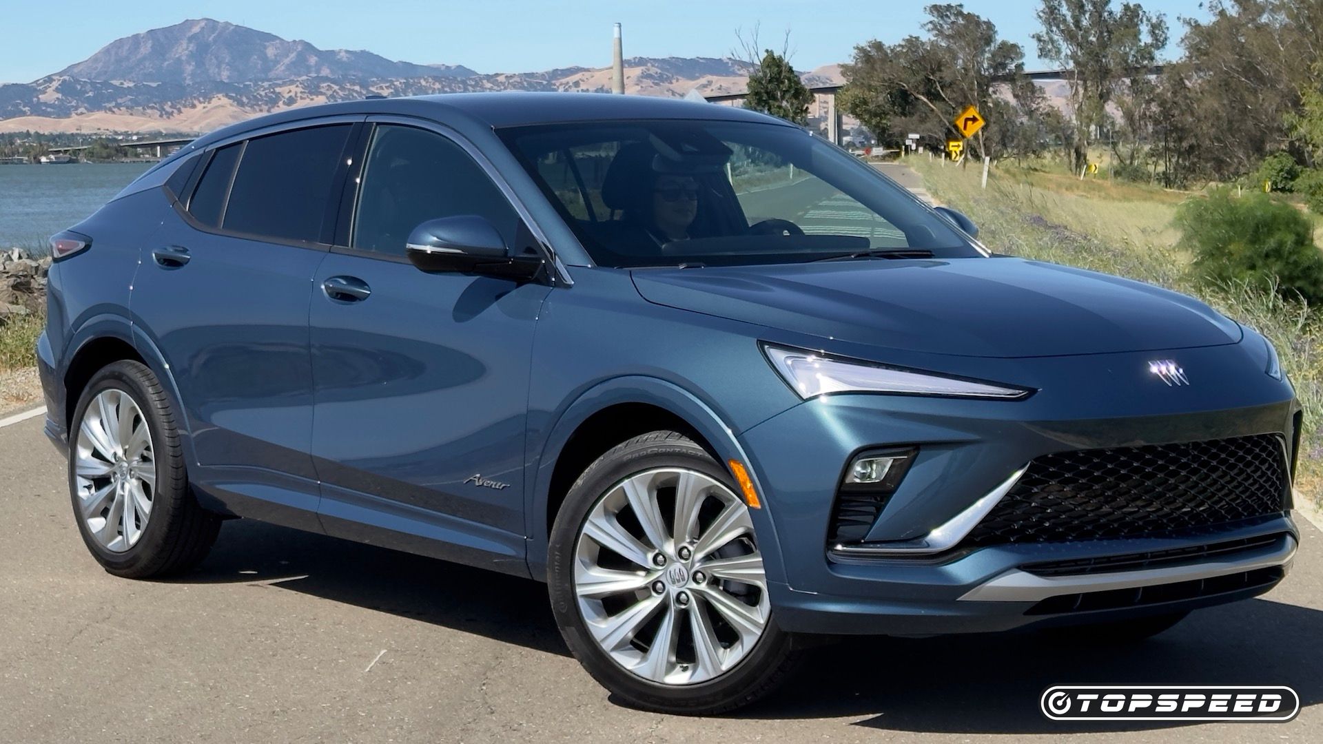 2024 Buick Envista Avenir Exterior - Right Profile