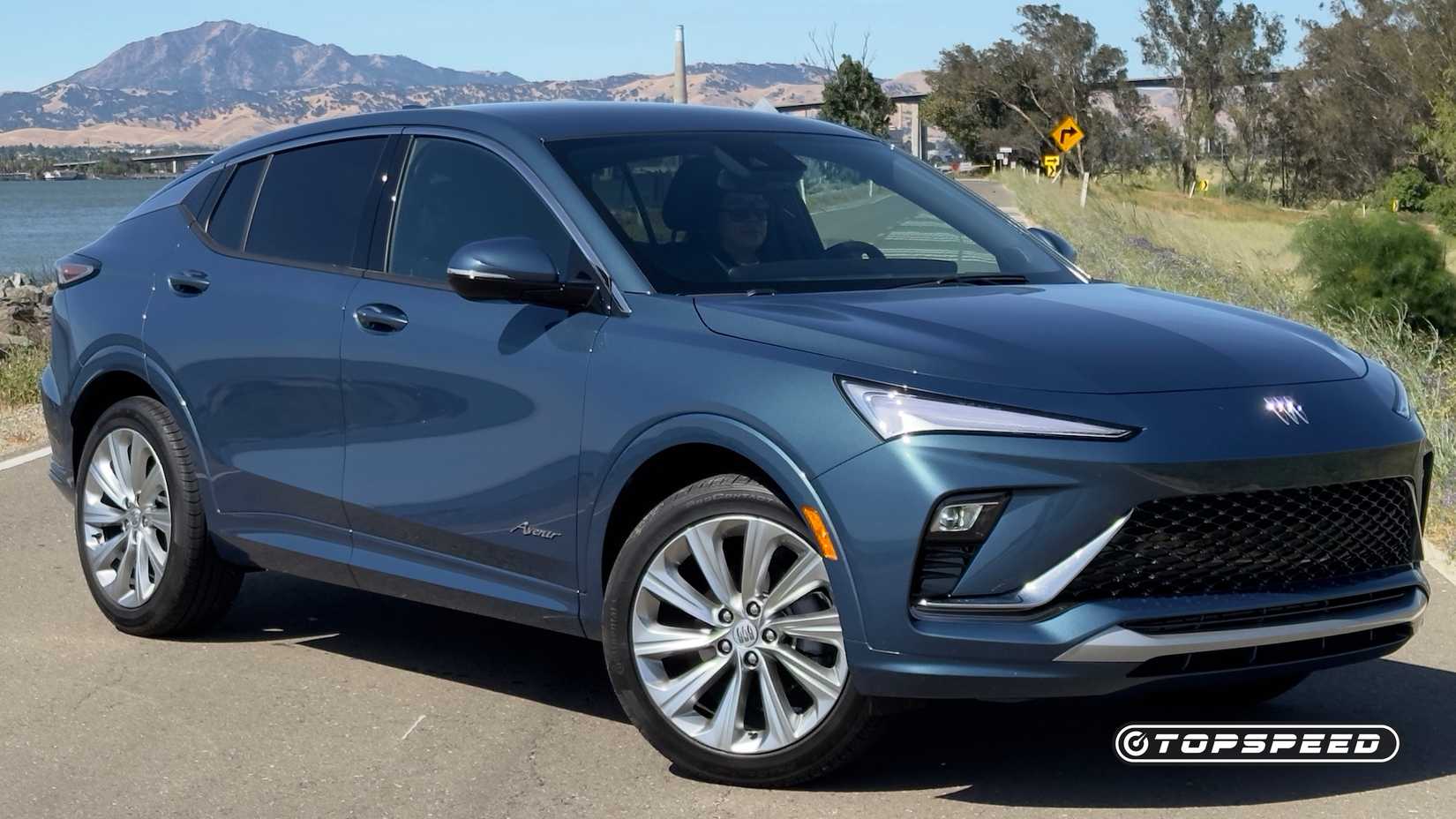 2024 Buick Envista Avenir Exterior - Right Profile