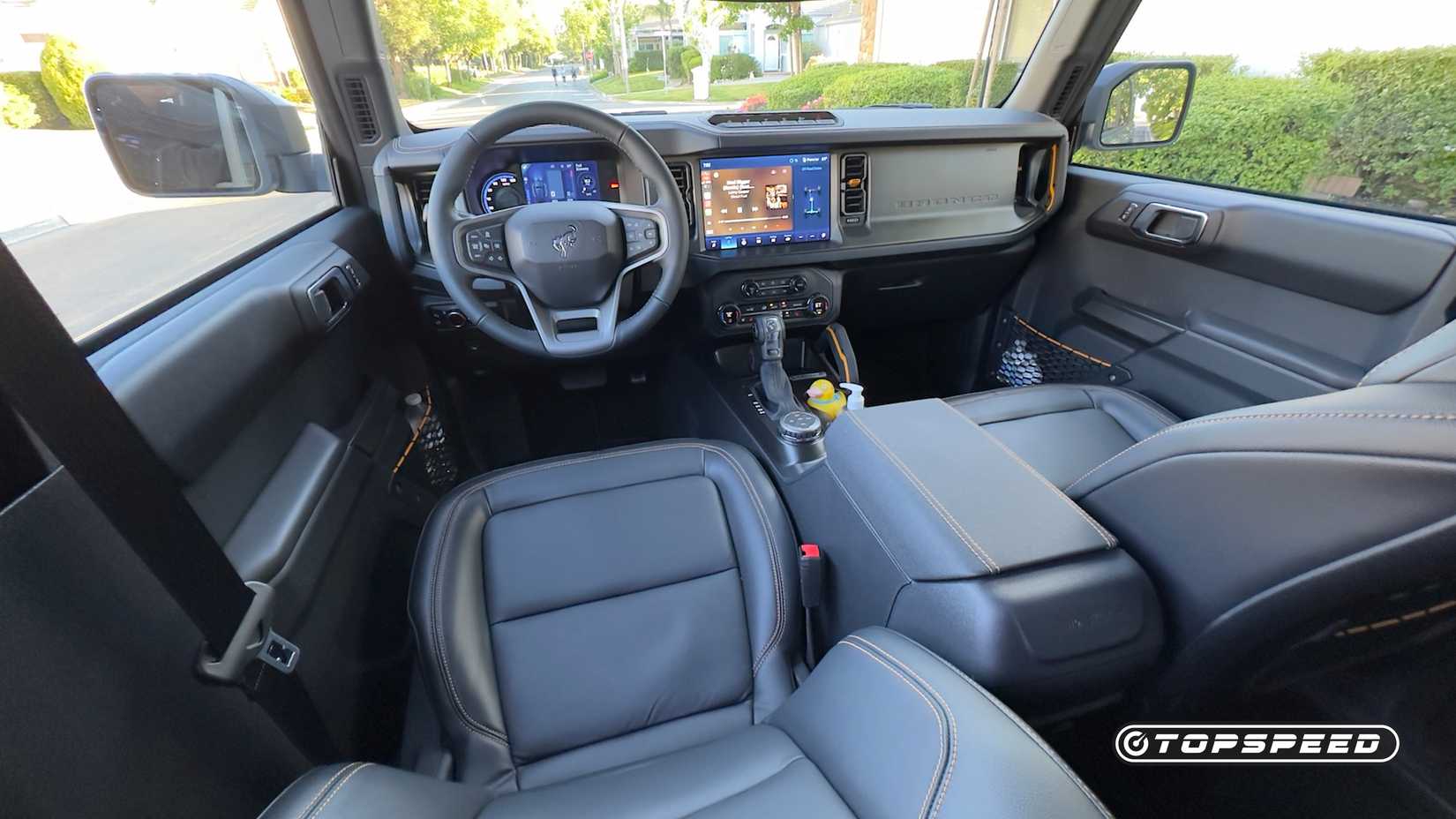 Ford Bronco Badlands Interior - Driver View-1