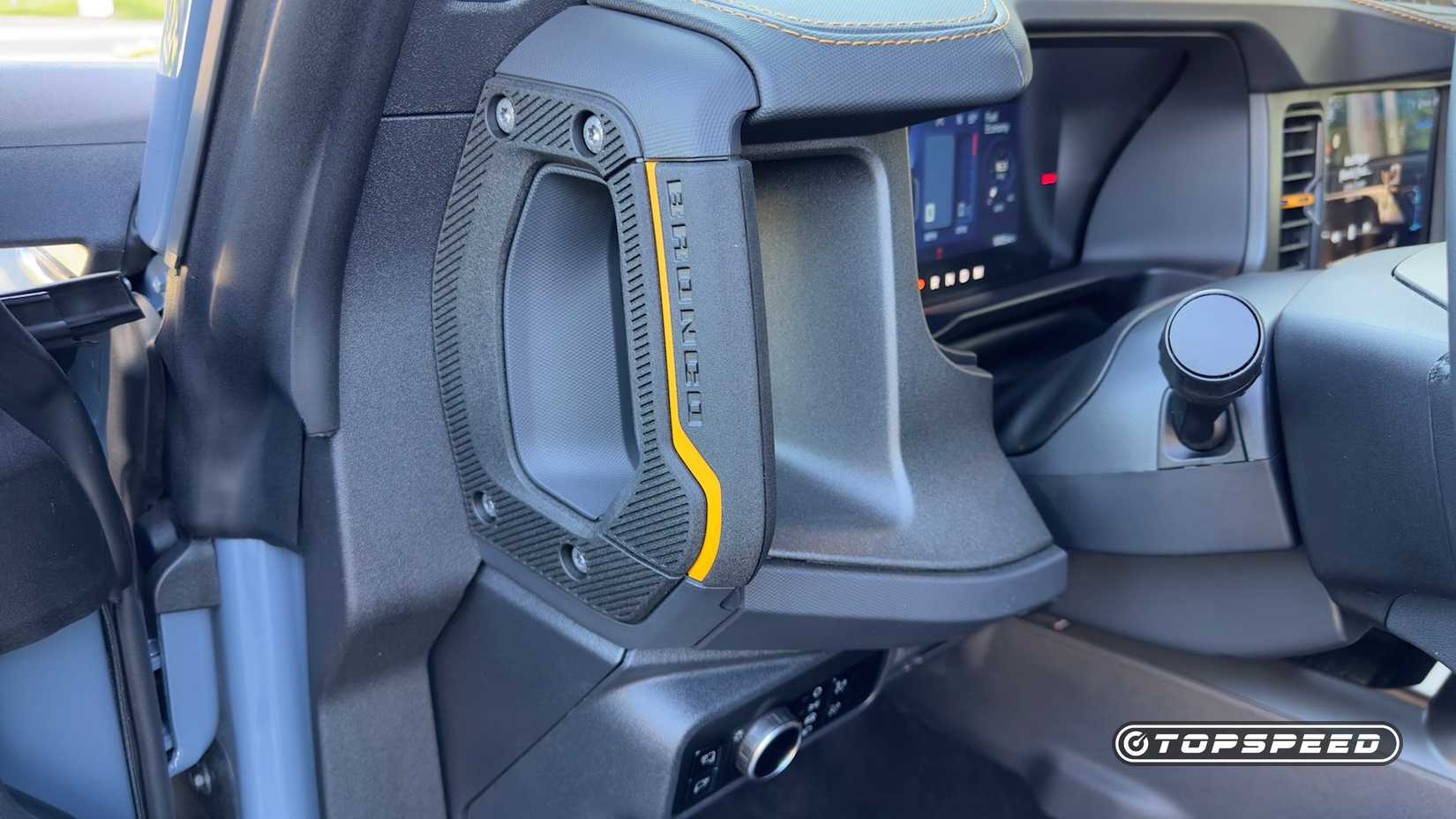 2024 Ford Bronco Badlands Interior - Grab Handle-1