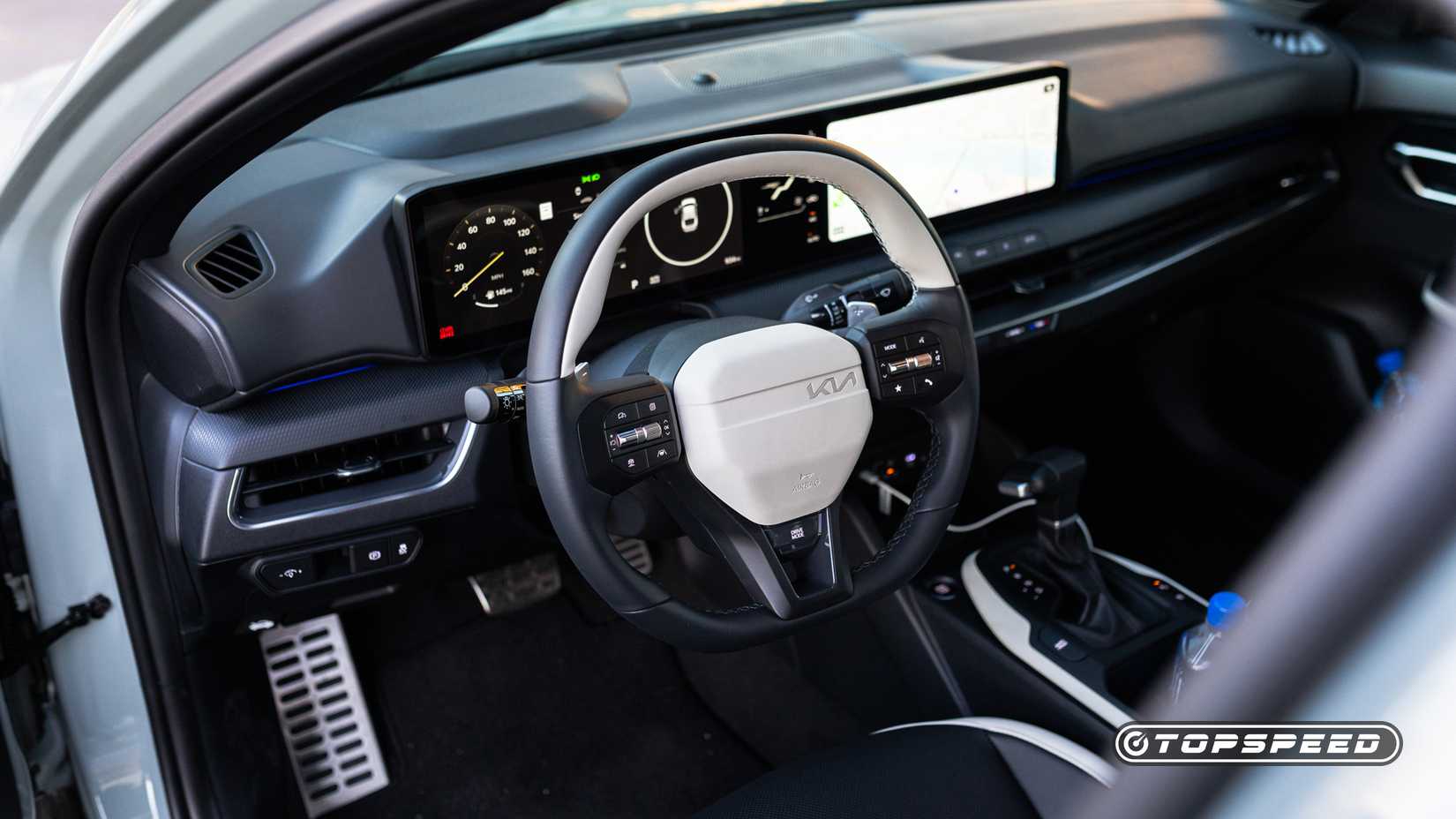 2025 Kia K4 Interior (7)