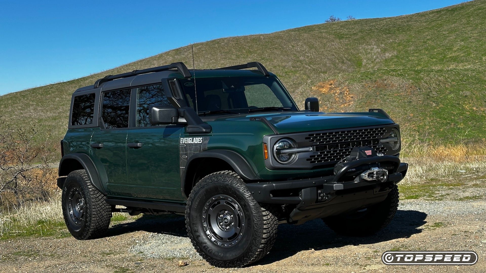 2025 Ford Bronco Everglades Sasquatch Exterior - Front 3.25 Right