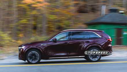 2025 Mazda CX-90 em movimento (21)
