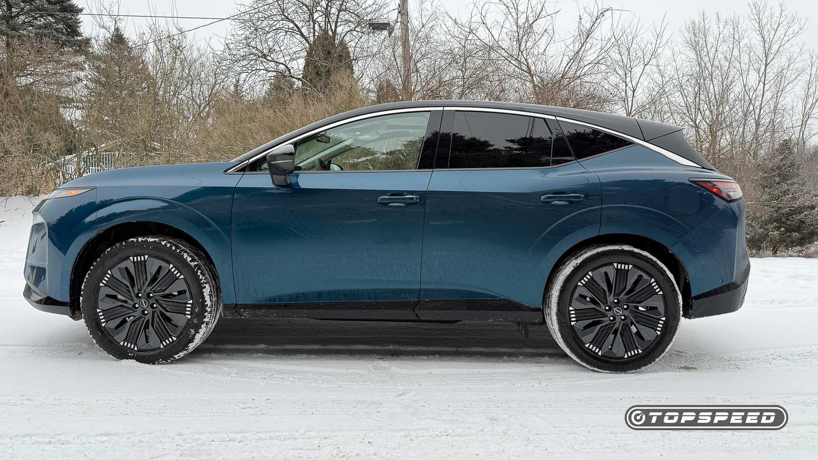 2025 Nissan Murano side shot parked in snow