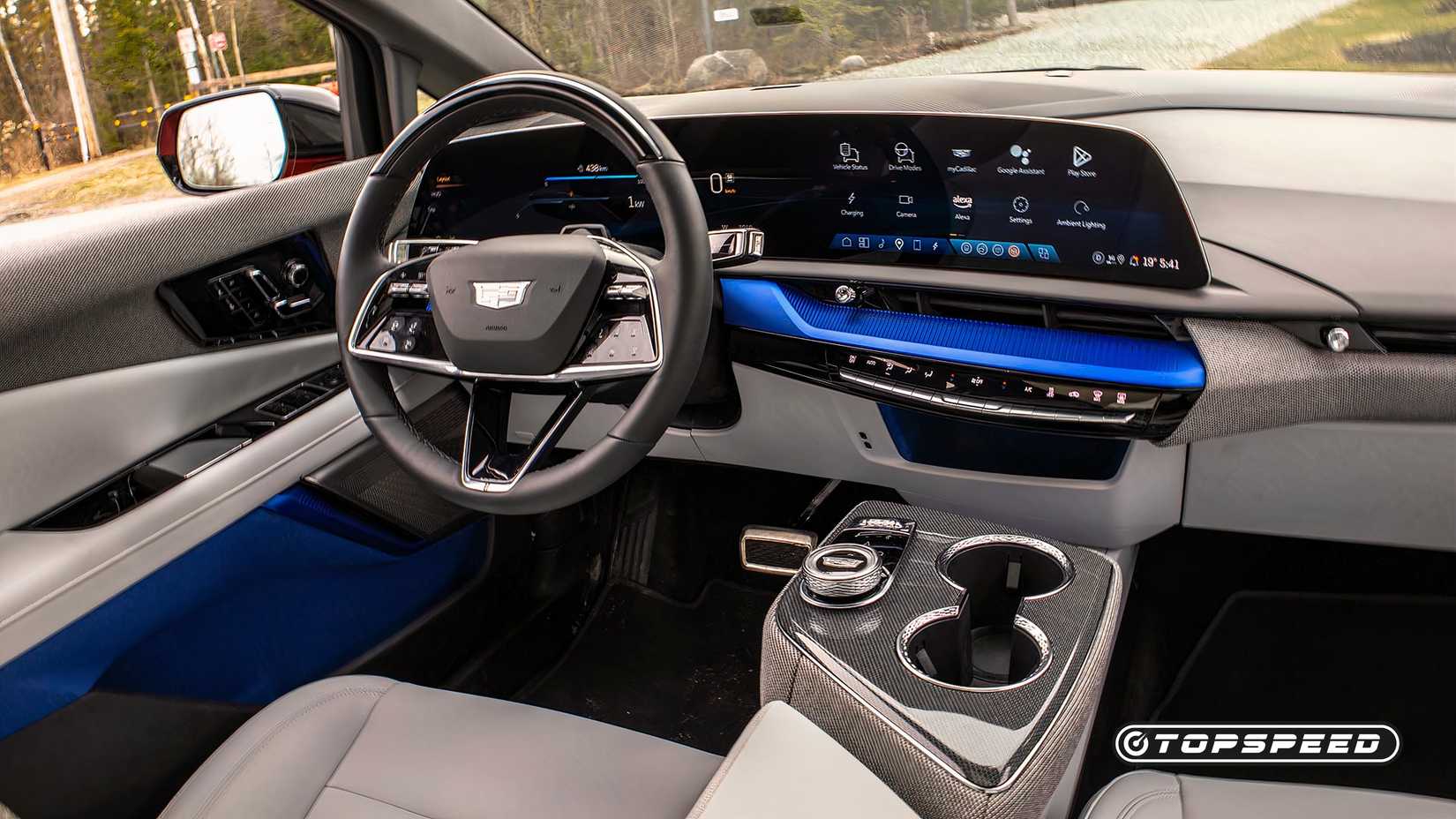 2025 Cadillac OPTIQ Interior TopSpeed